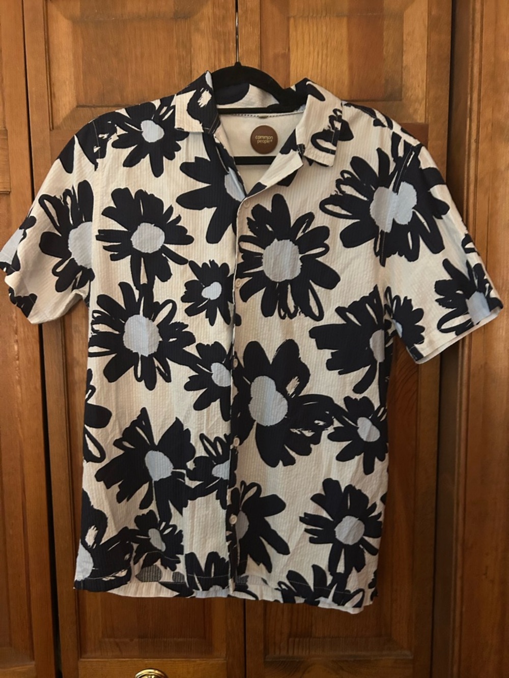 Common People Men’s Sz L White Blue Floral Cotton Button Short Sleeve Down Shirt